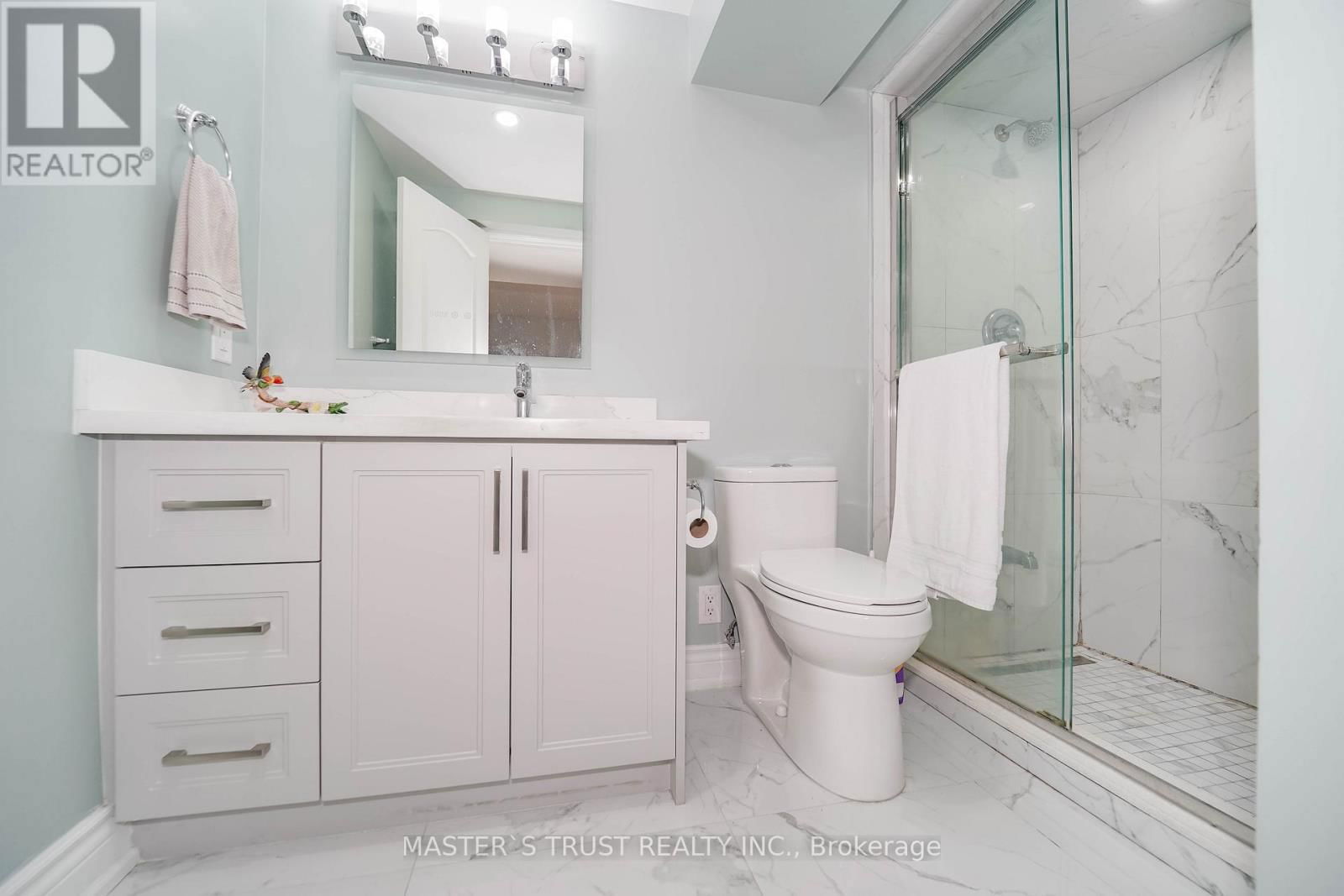 40 ROCHEFORT DRIVE Image 33