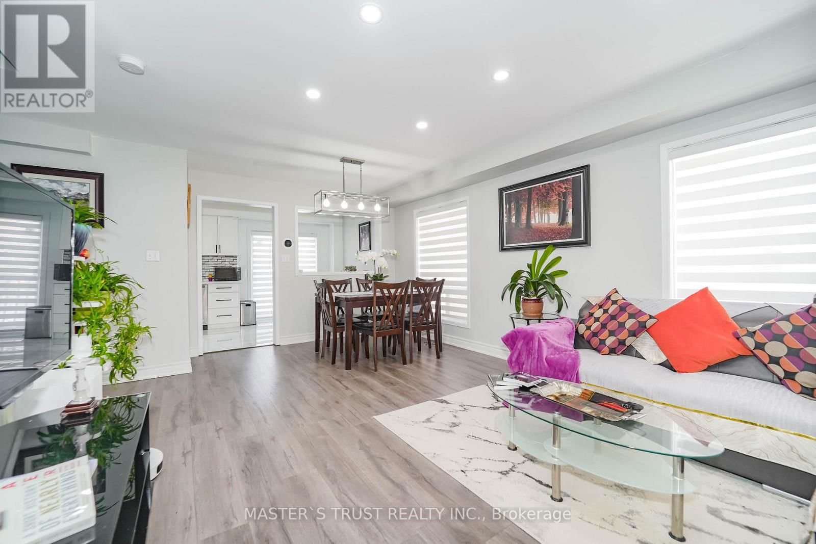 40 ROCHEFORT DRIVE Image 6