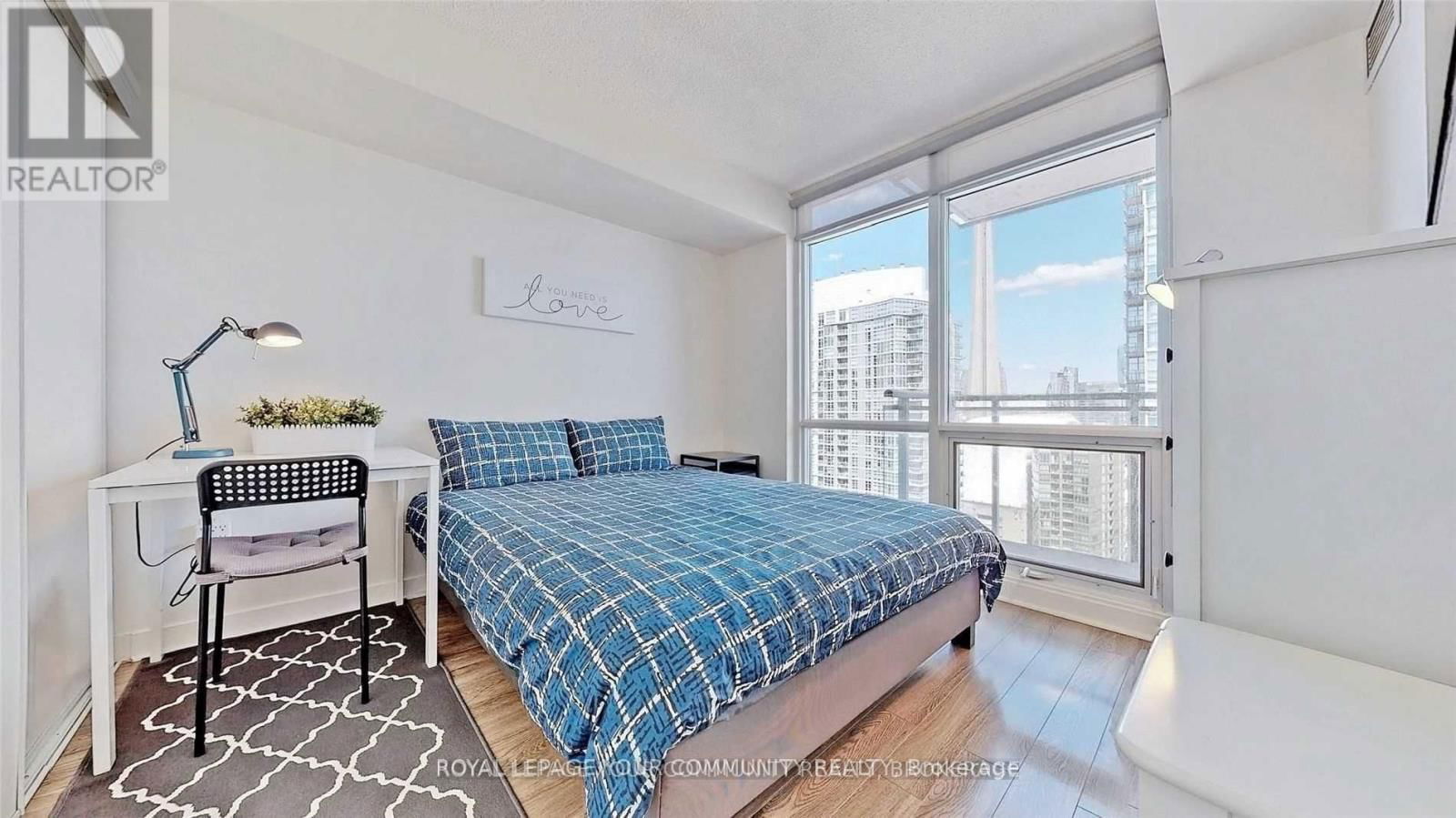 3807 - 11 BRUNEL COURT Image 19