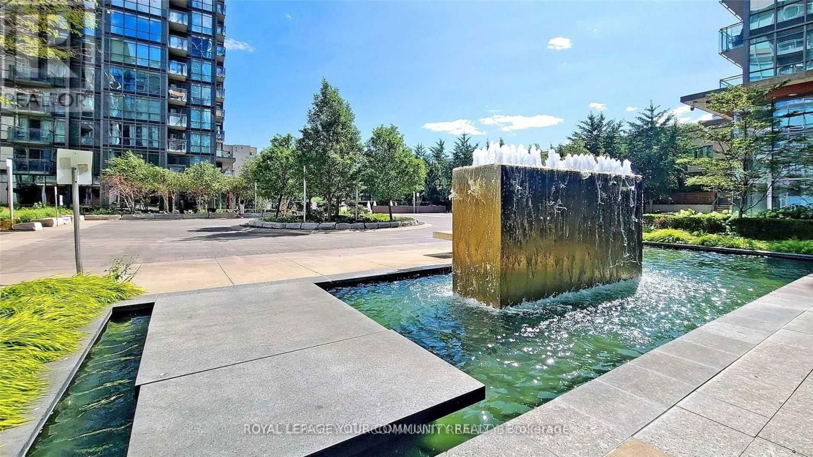 3807 - 11 BRUNEL COURT Image 3