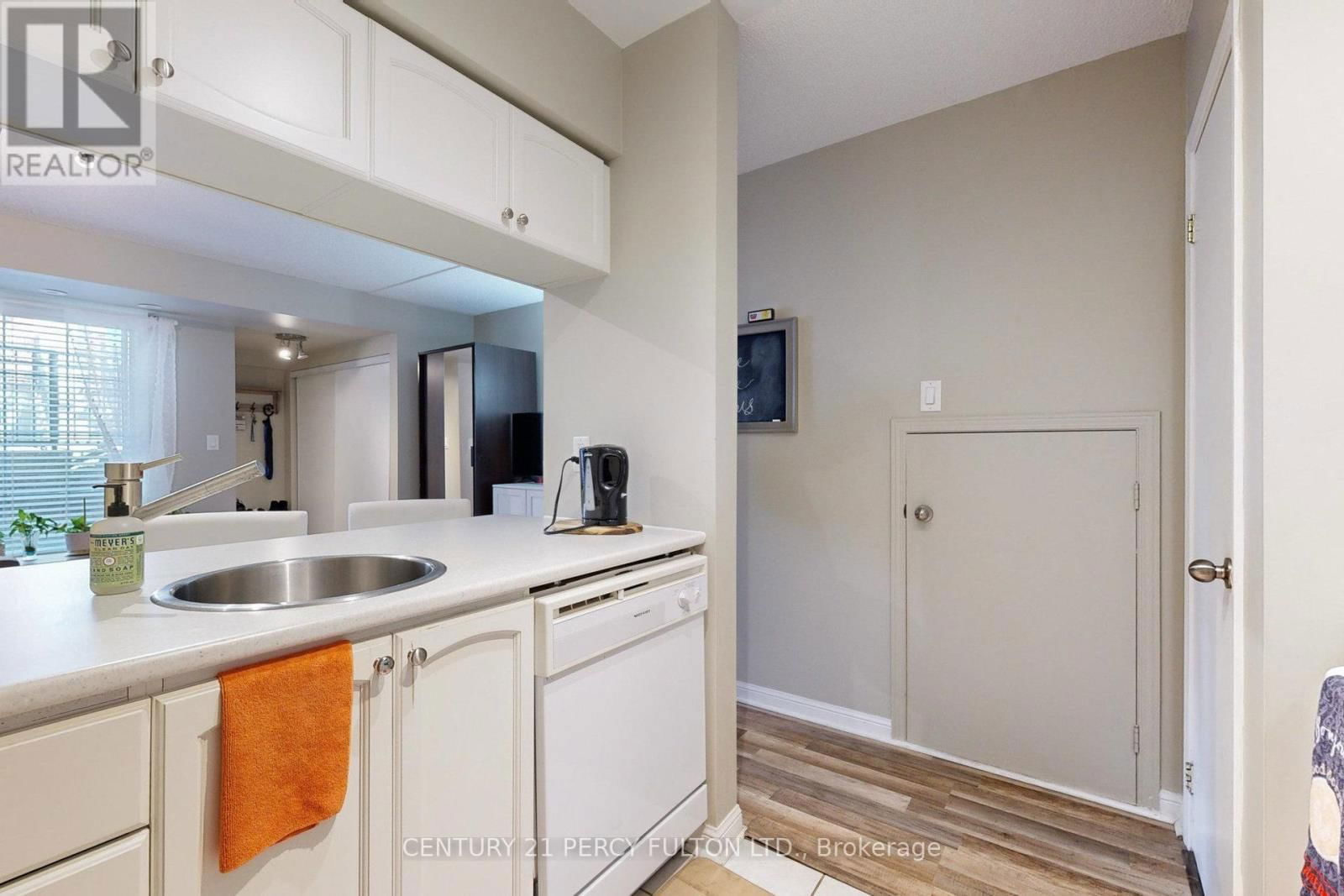 538 - 3 EVERSON DRIVE Image 14