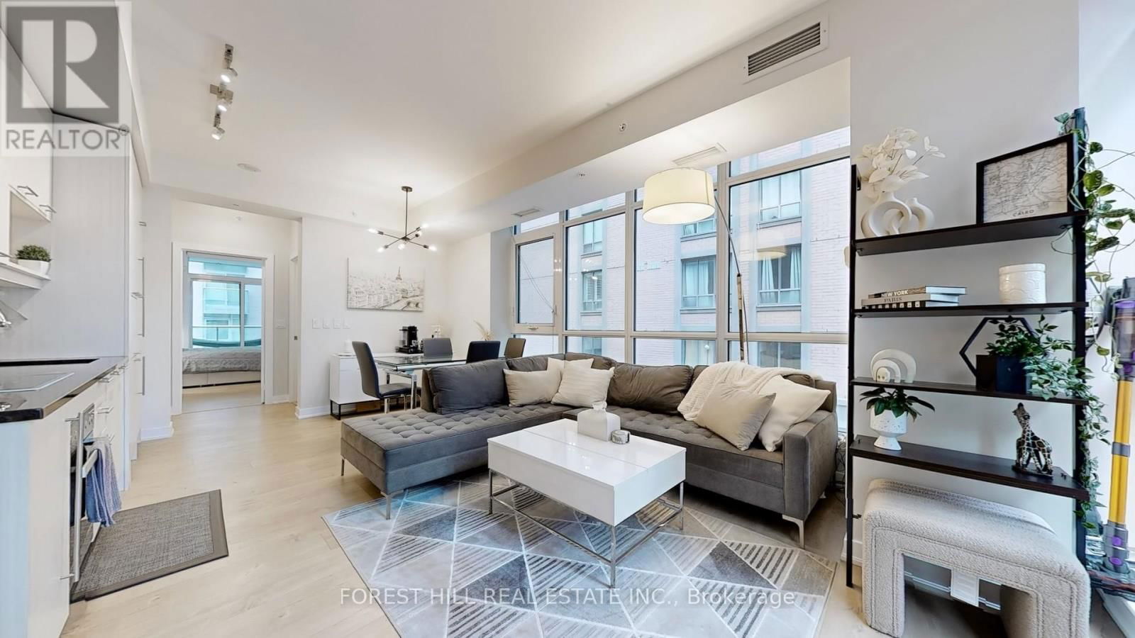311 - 30 NELSON STREET Image 1