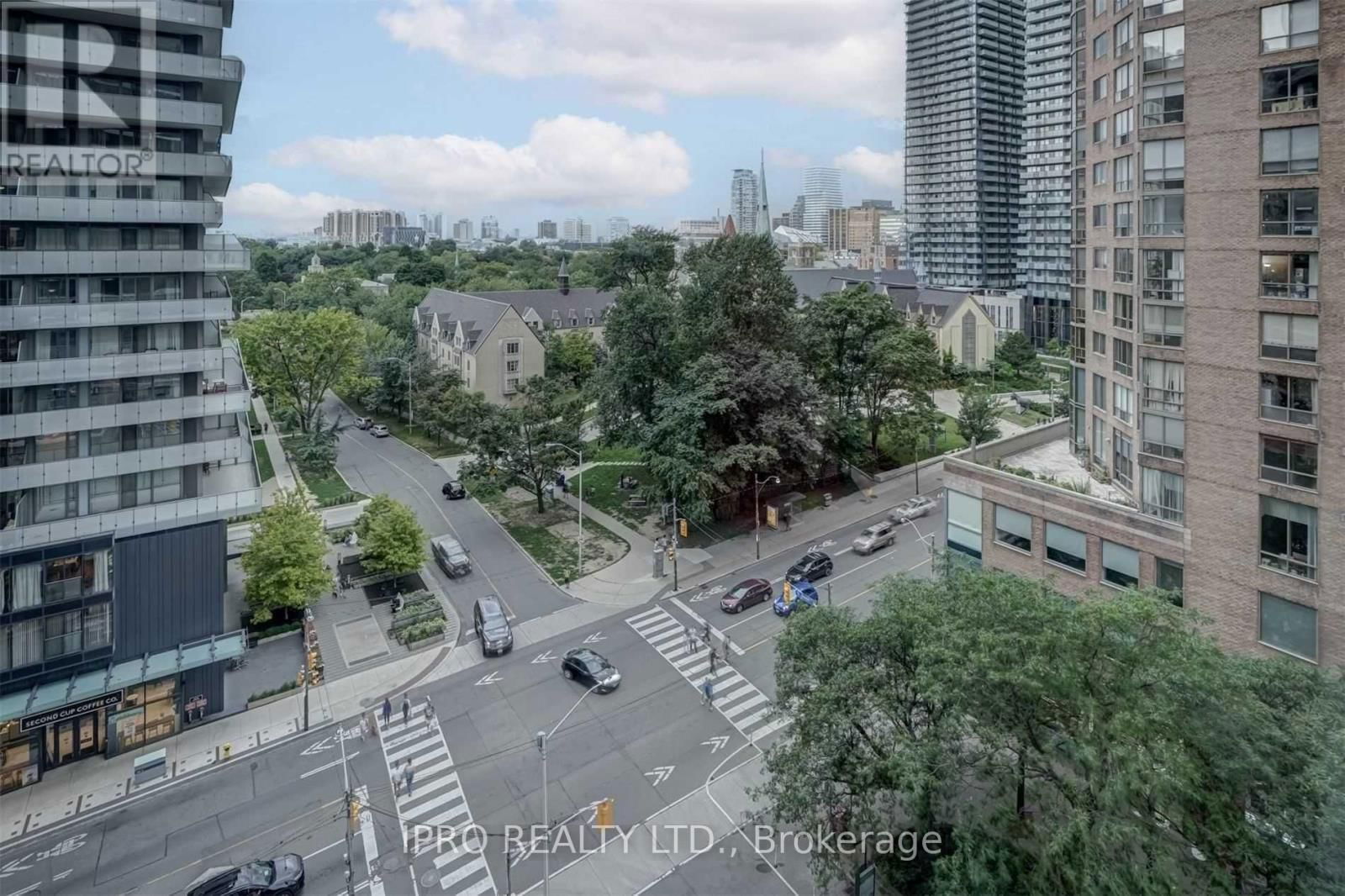 1002 - 1001 BAY STREET Image 21