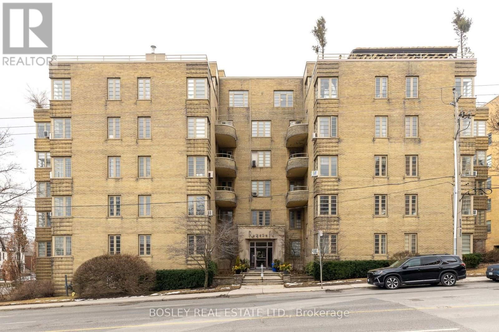604 - 707 EGLINTON AVENUE WEST Image 35