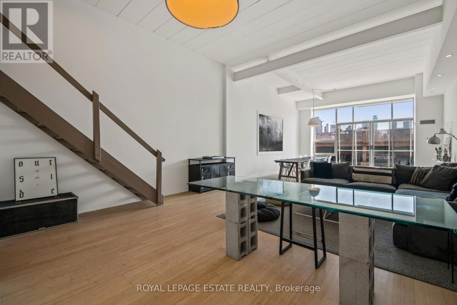 301 - 160 BALDWIN STREET Image 15