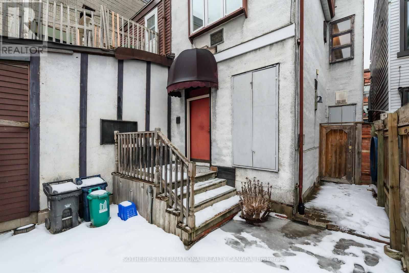 237 CARLTON STREET Image 46