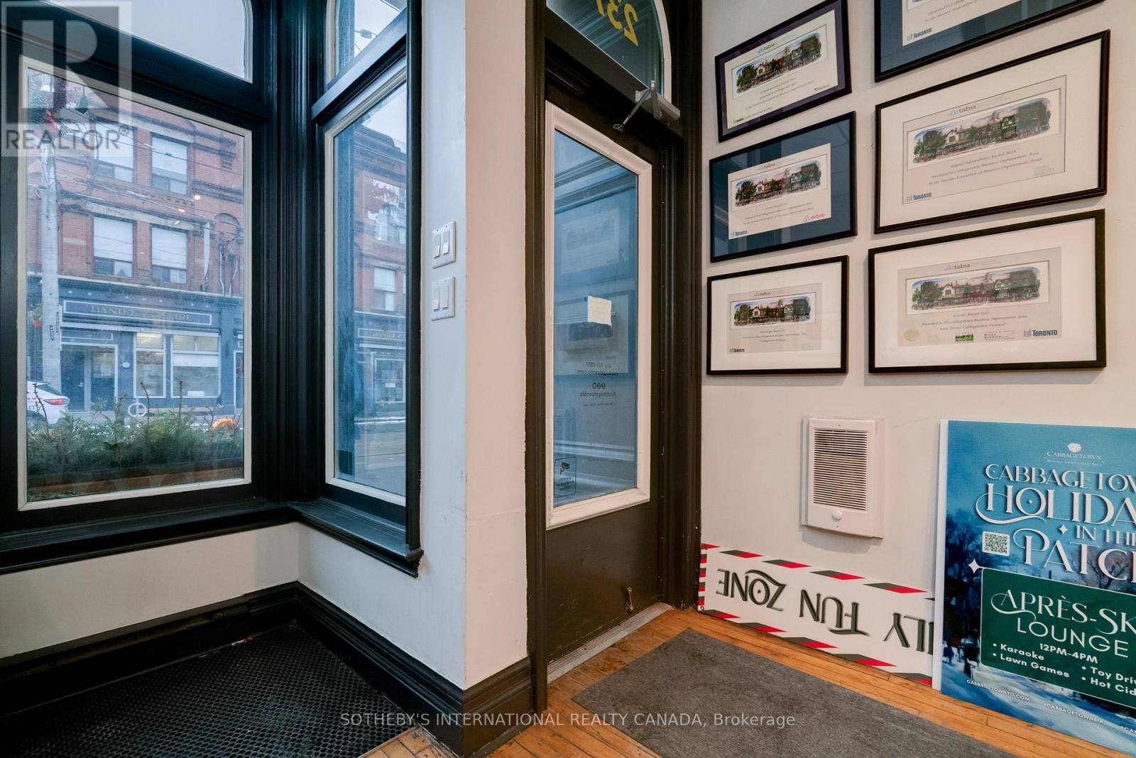 237 CARLTON STREET Image 3