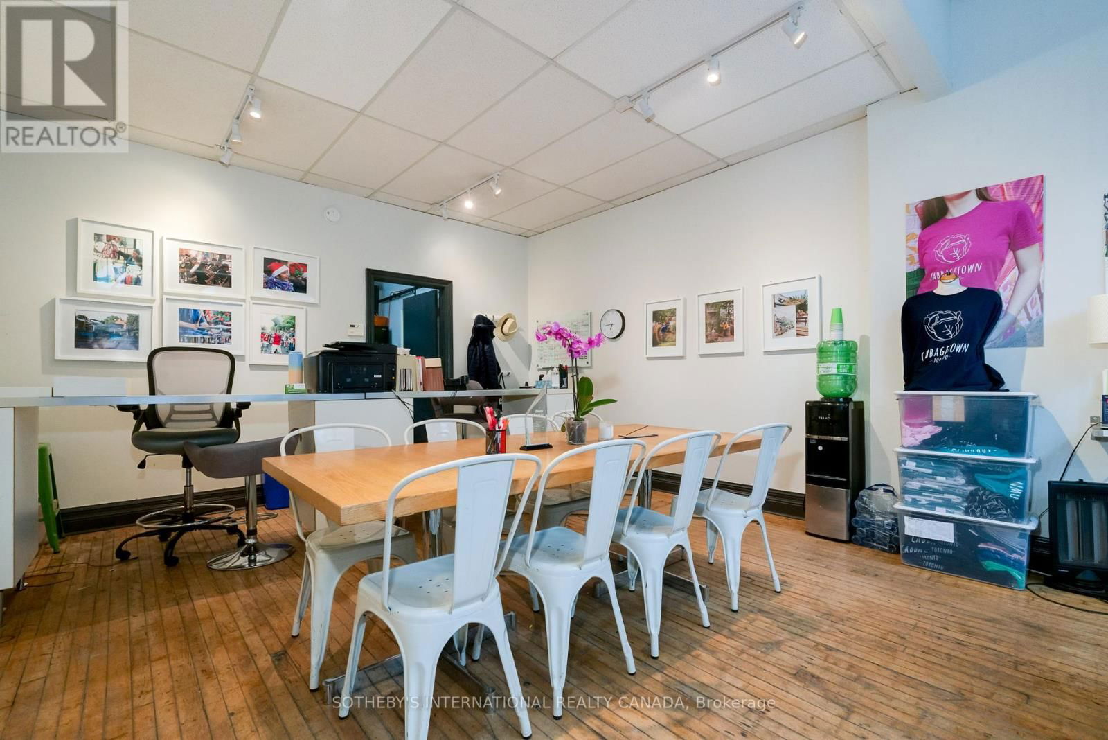 237 CARLTON STREET Image 4