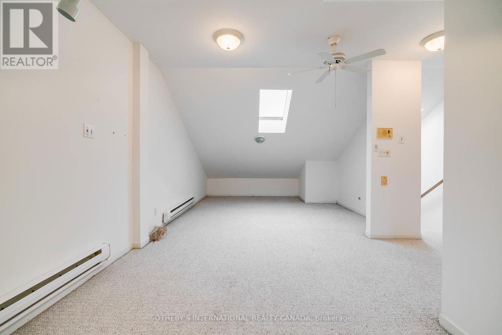 237 CARLTON STREET Image 42