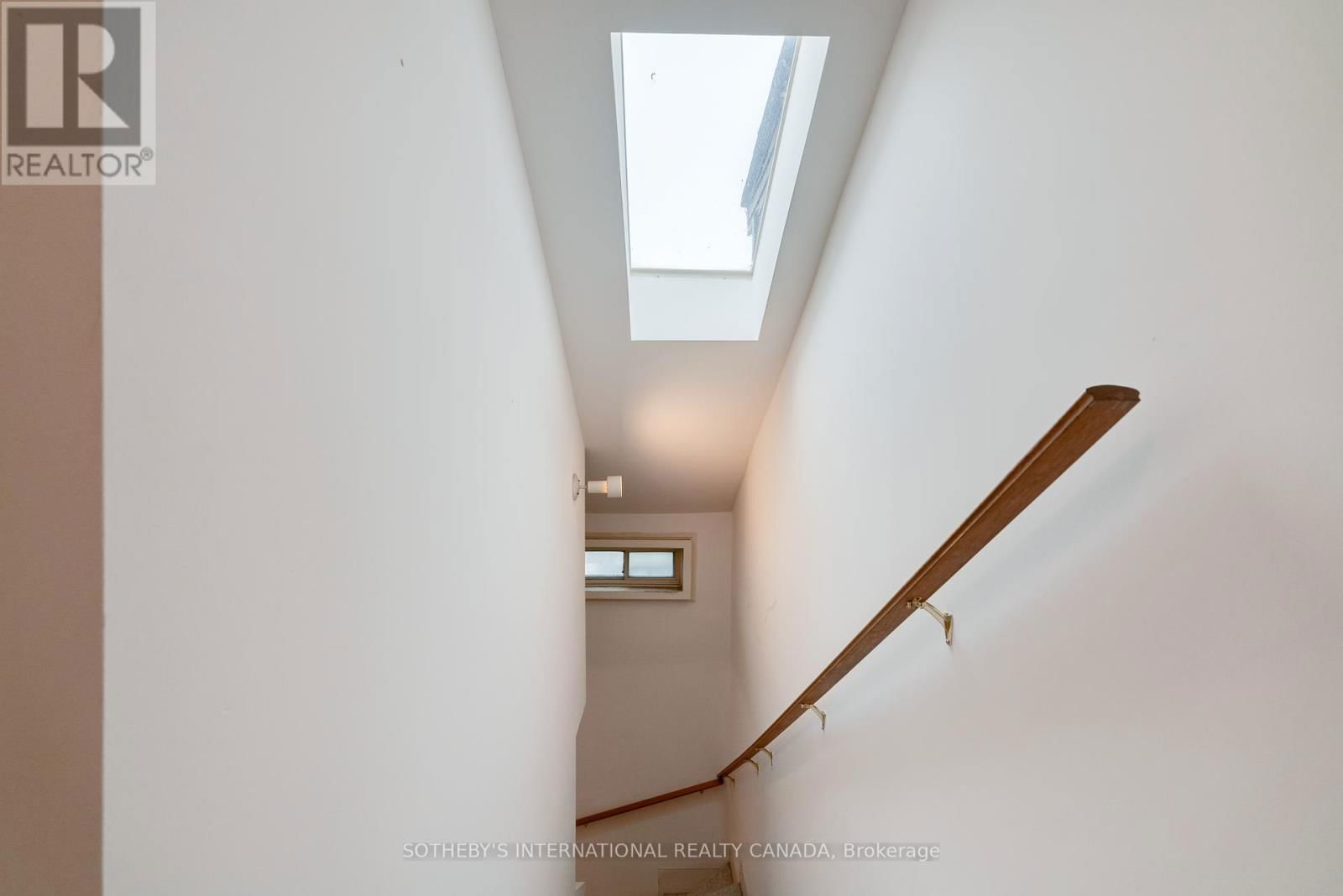 237 CARLTON STREET Image 45