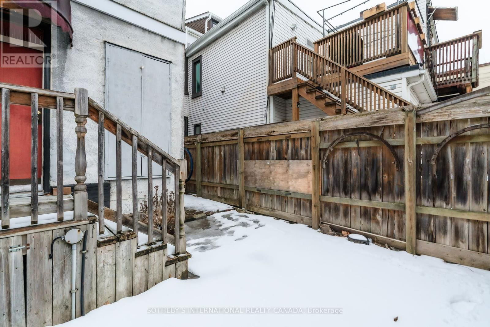 237 CARLTON STREET Image 49