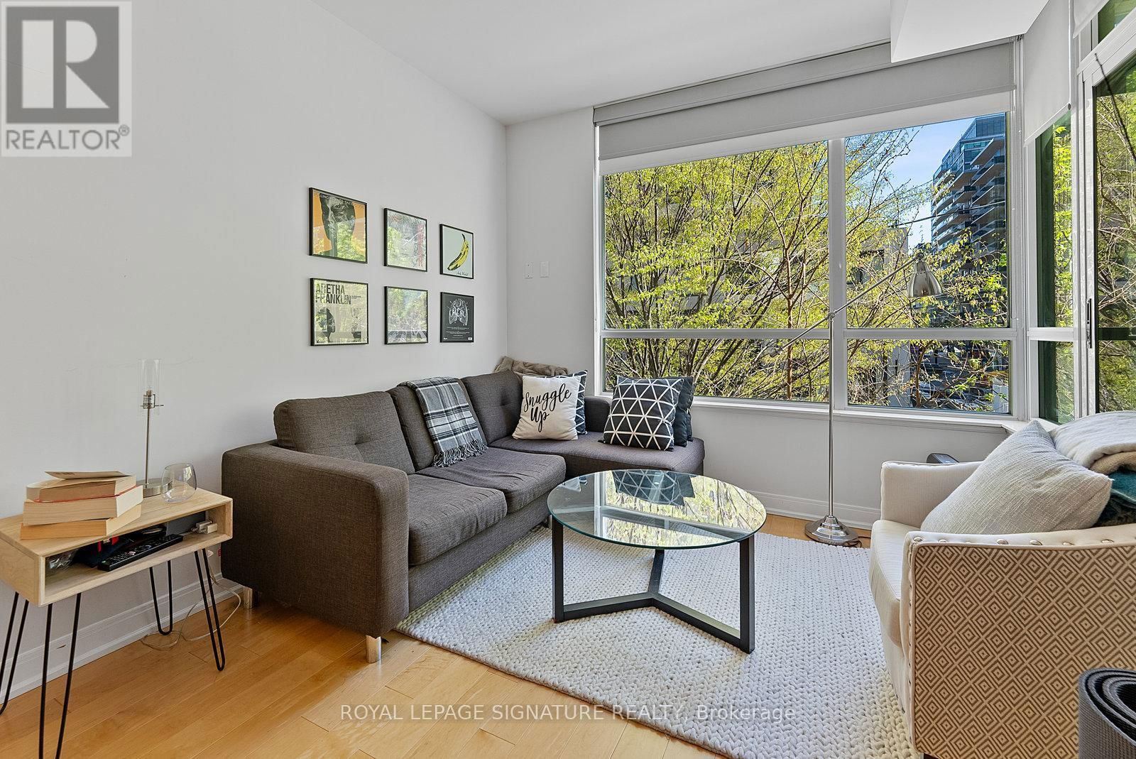 213 - 88 BROADWAY AVENUE Image 3