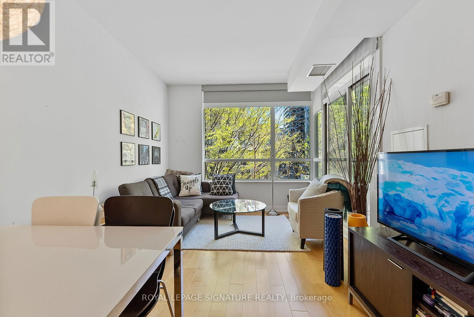 213 - 88 BROADWAY AVENUE Image 7