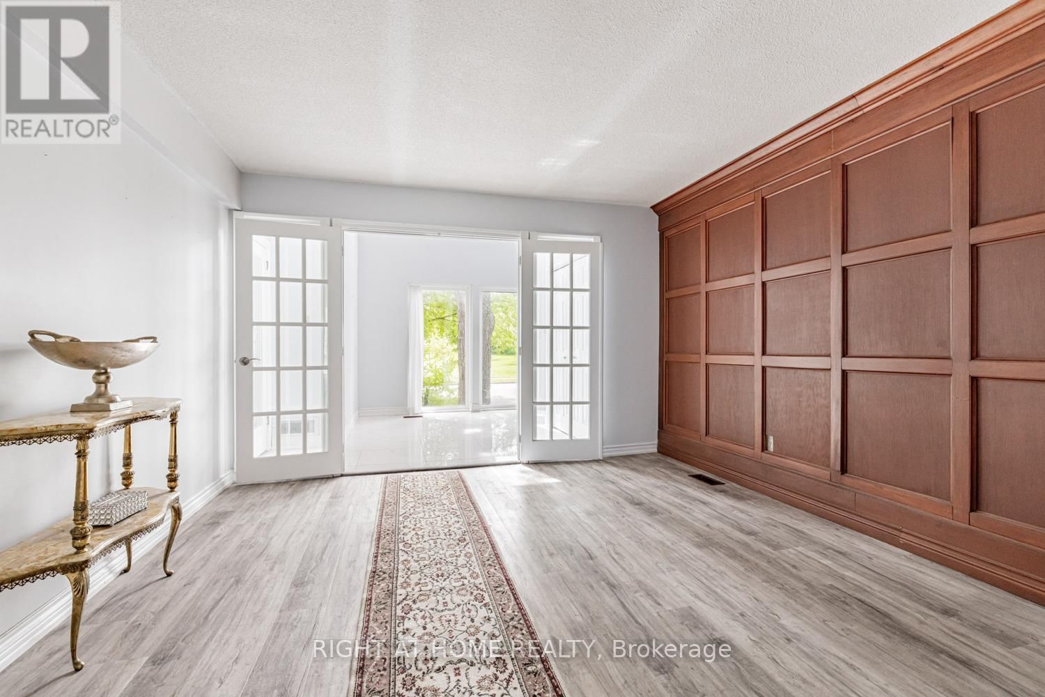 144 WEDGEWOOD DRIVE Image 9