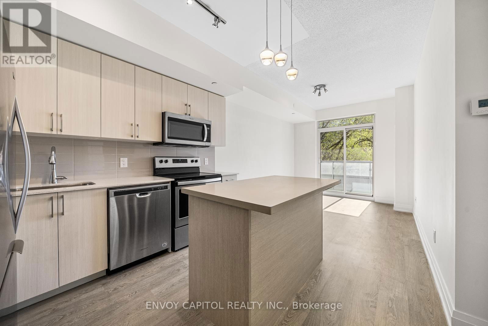 316 - 591 SHEPPARD AVENUE EAST Image 8