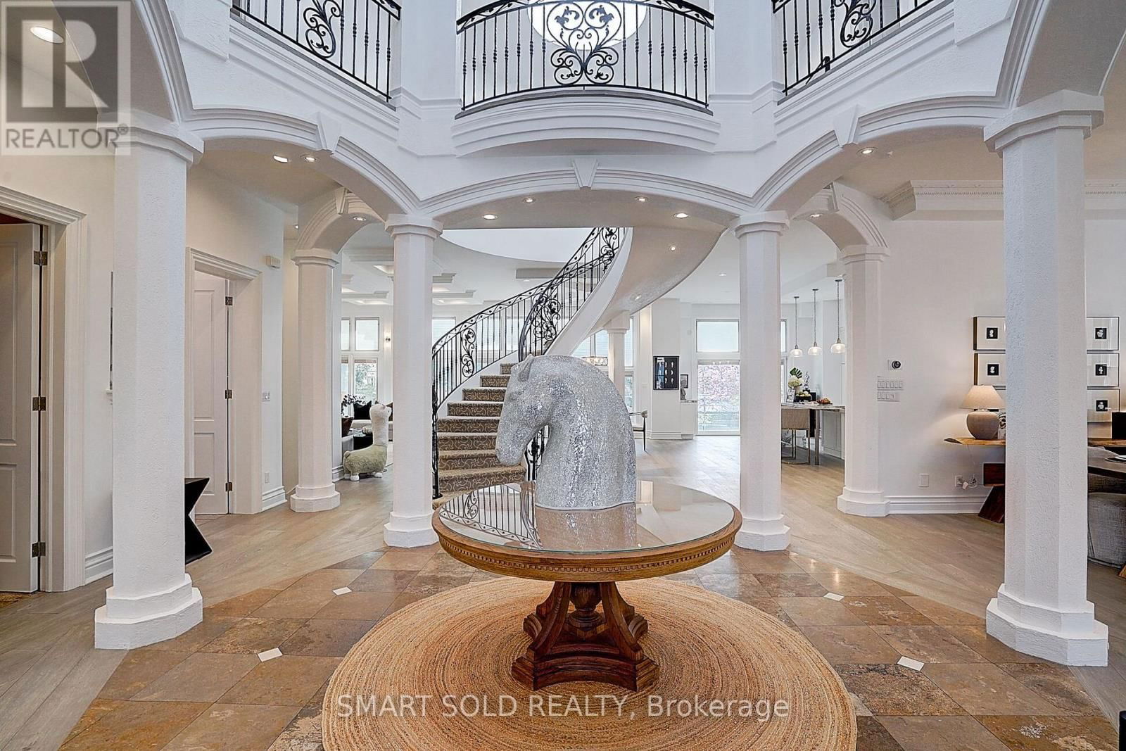 677 WOBURN AVENUE Image 2