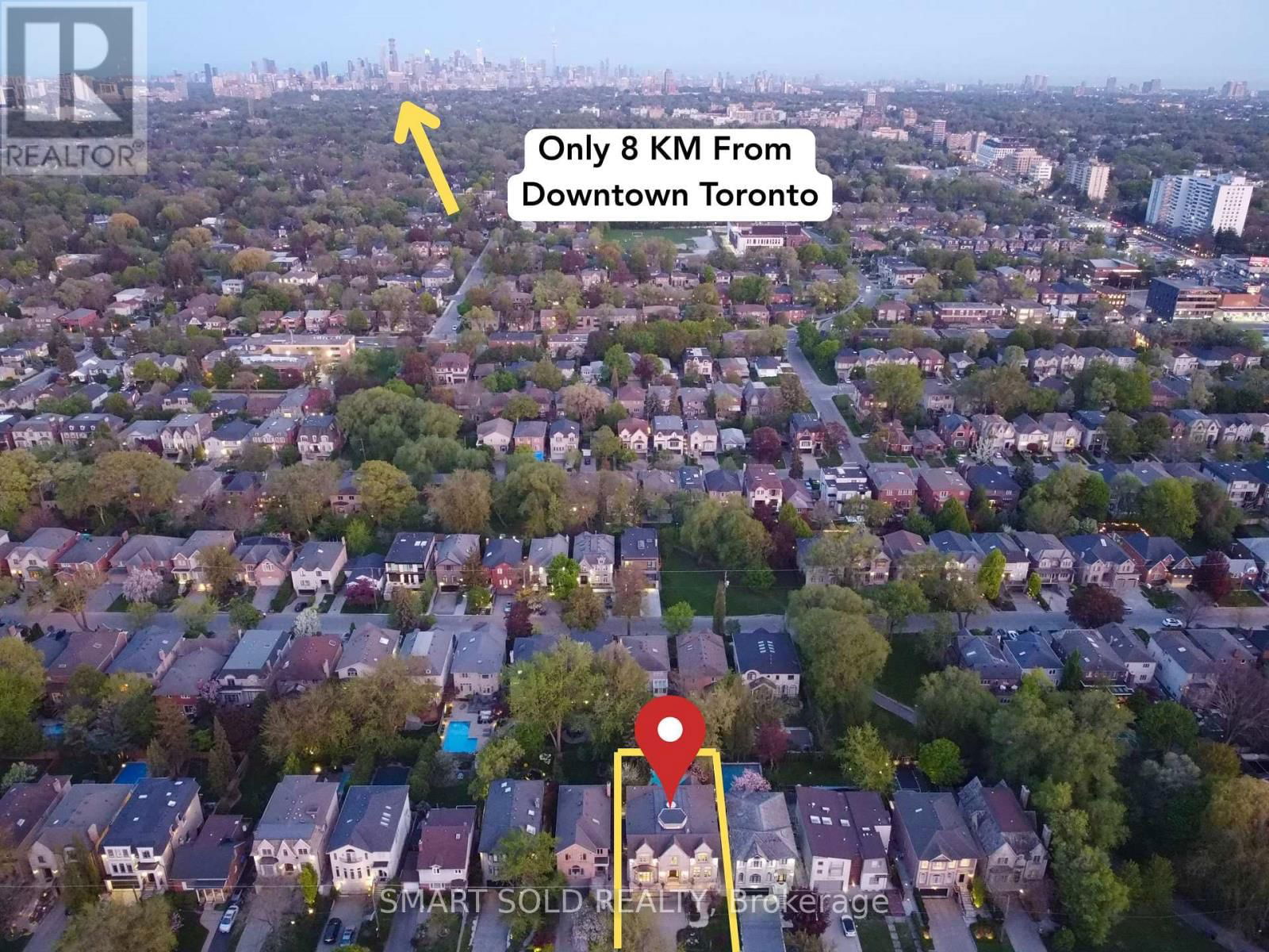 677 WOBURN AVENUE Image 37