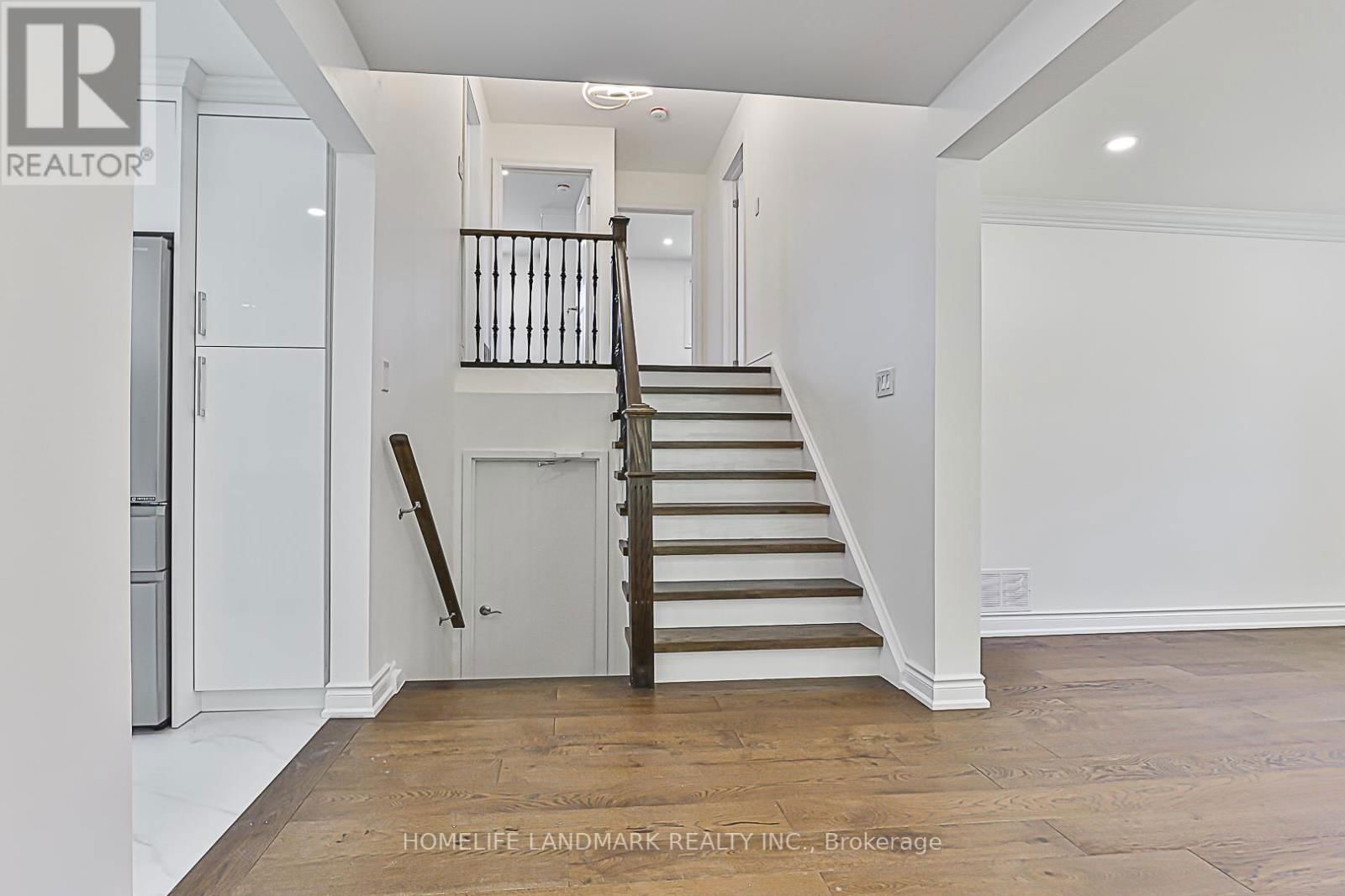 612 VAN HORNE AVENUE Image 14