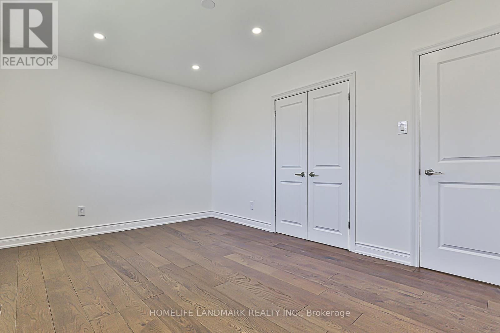 612 VAN HORNE AVENUE Image 19