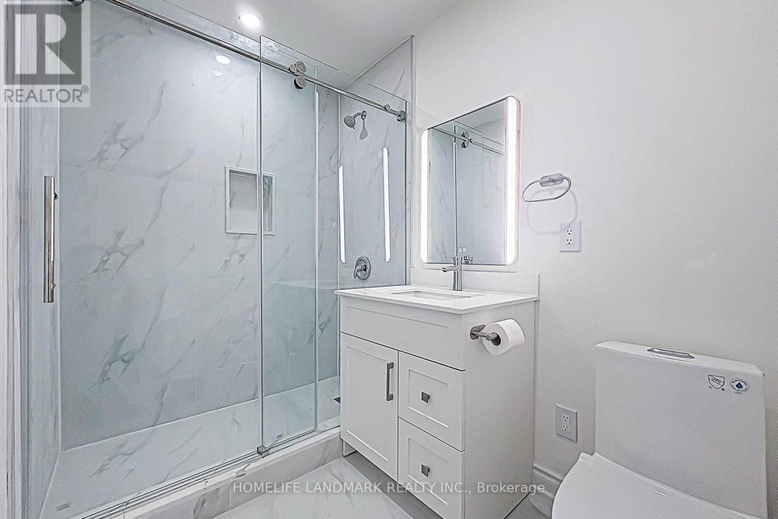 612 VAN HORNE AVENUE Image 23