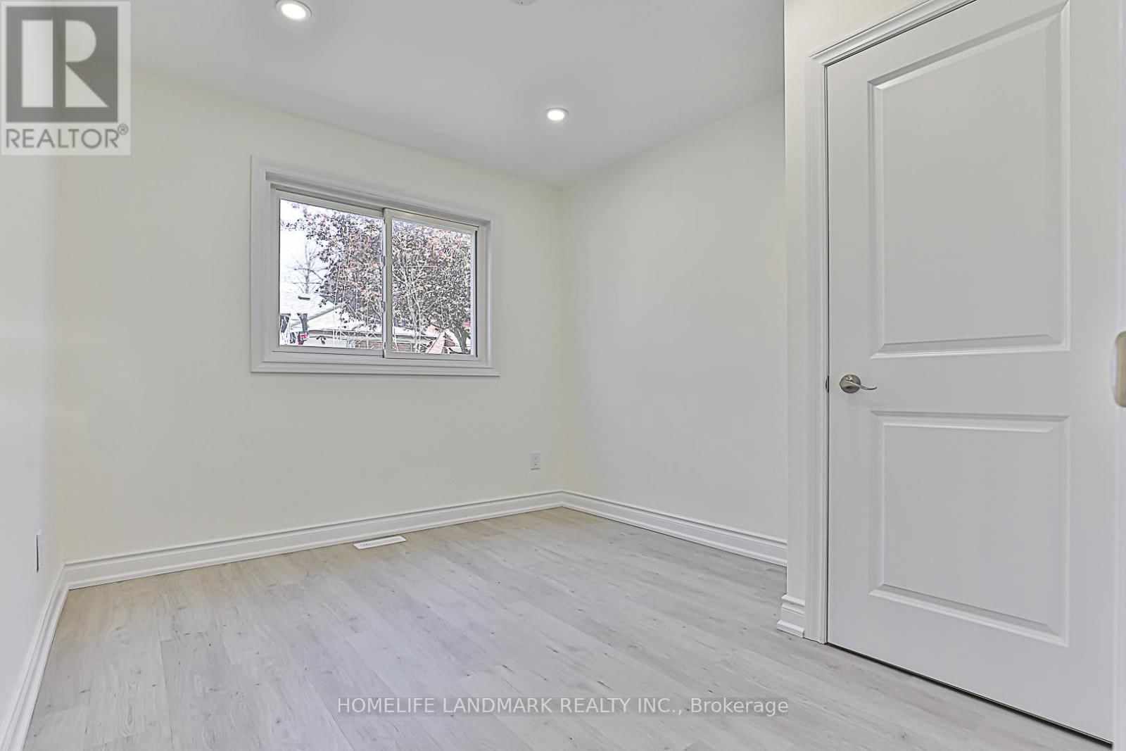 612 VAN HORNE AVENUE Image 29