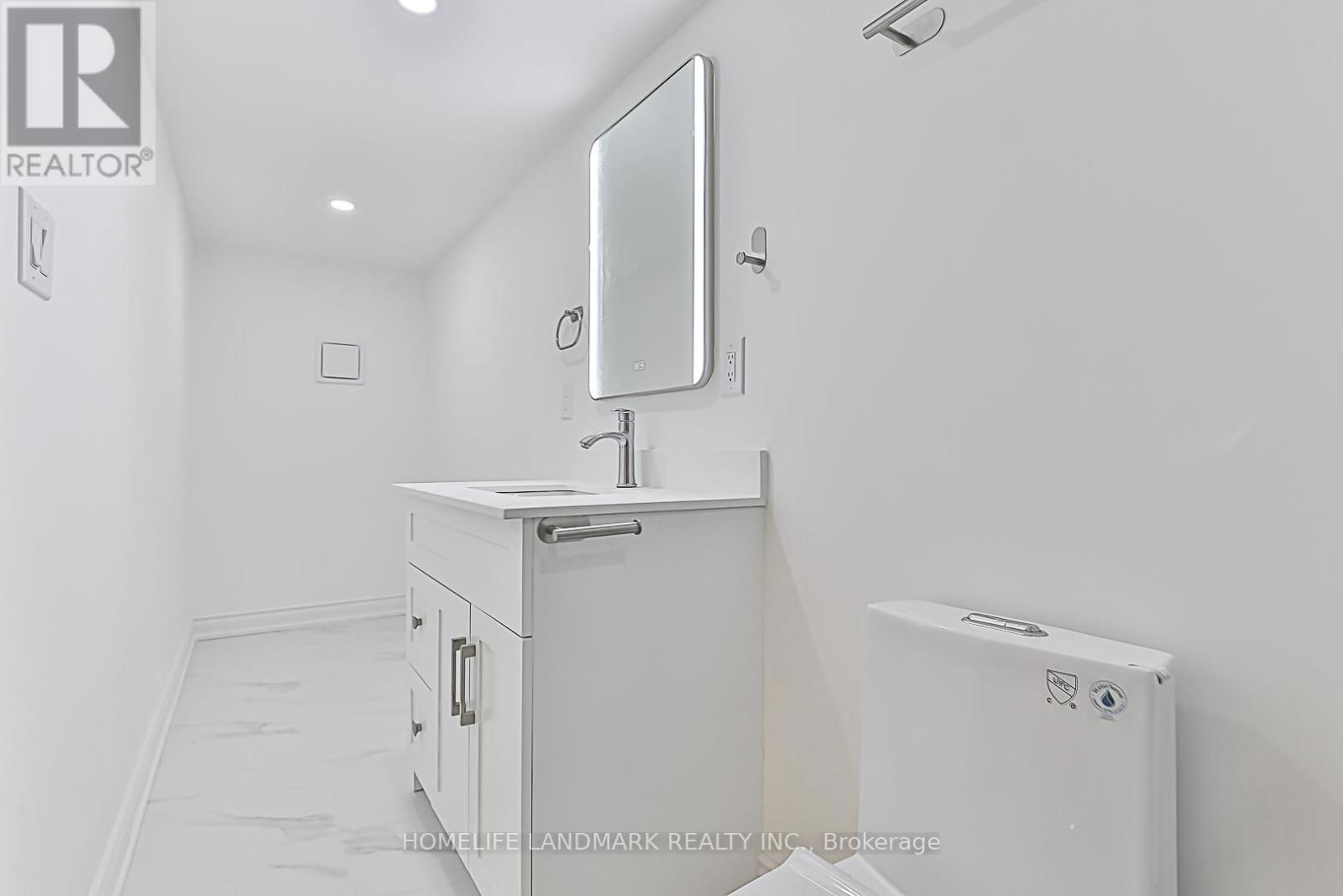 612 VAN HORNE AVENUE Image 42