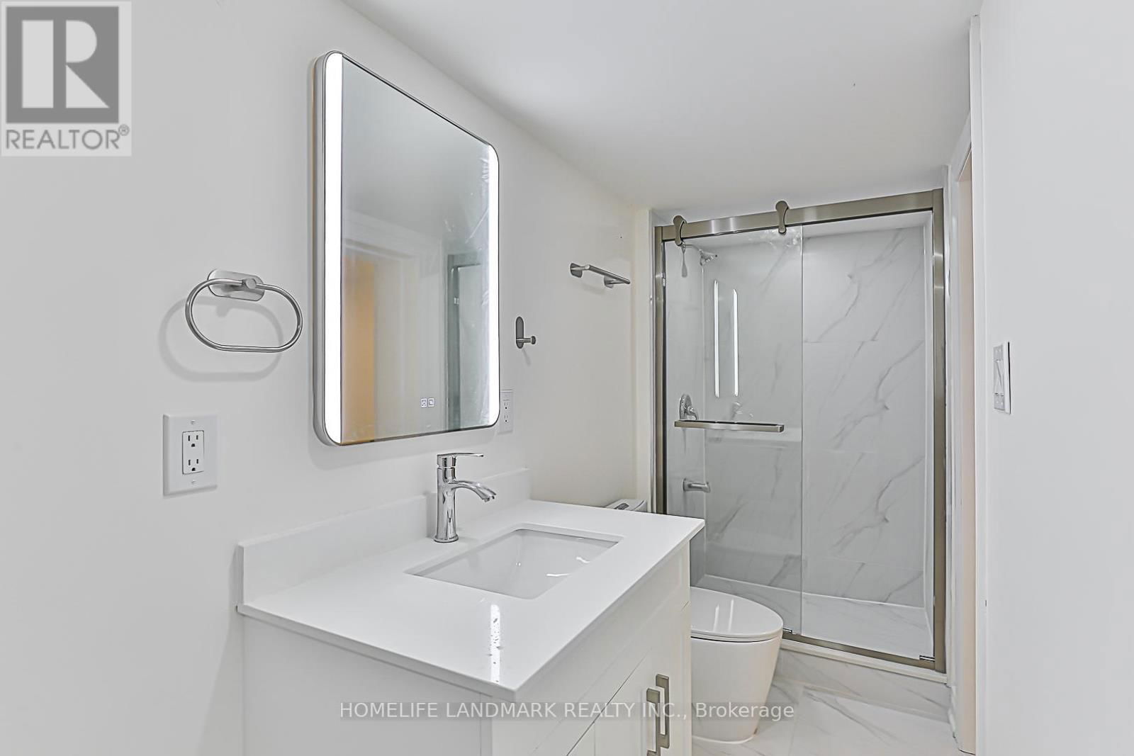 612 VAN HORNE AVENUE Image 43