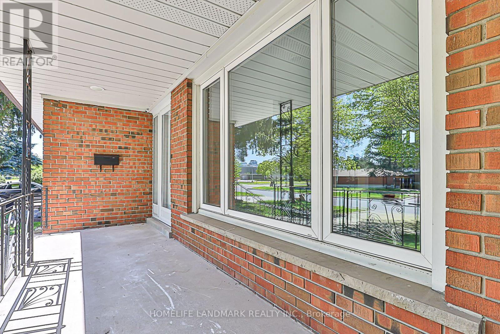 612 VAN HORNE AVENUE Image 5