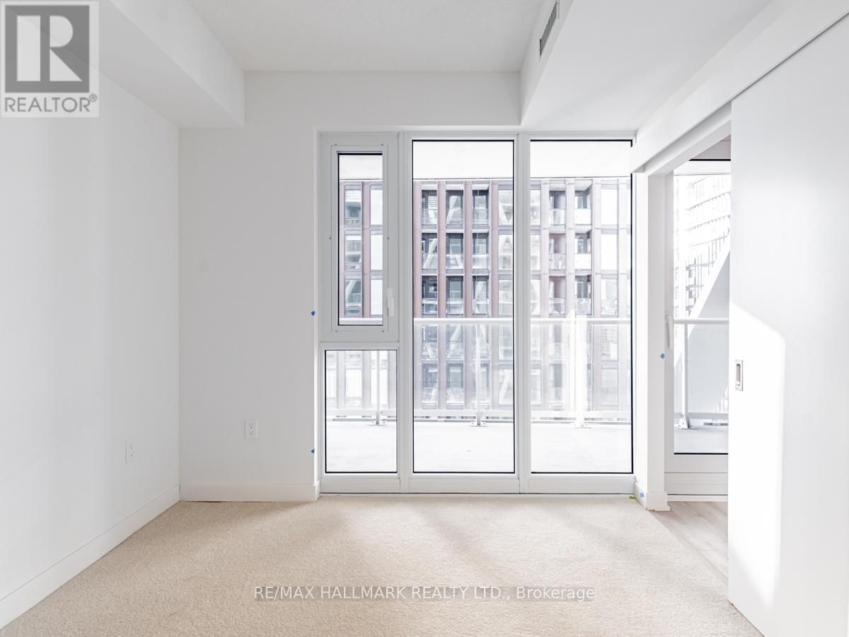 2411 - 230 SIMCOE STREET Image 22
