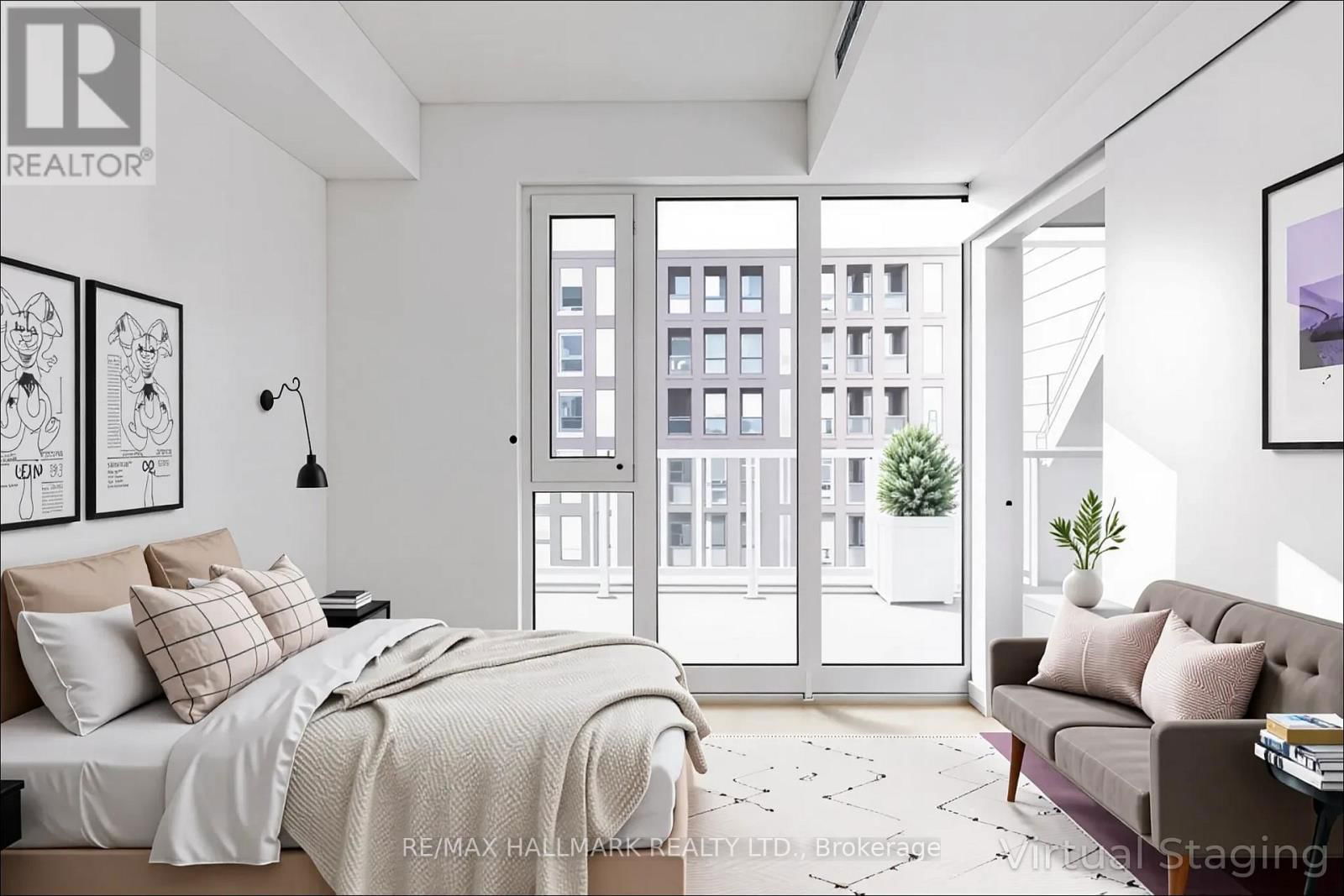 2411 - 230 SIMCOE STREET Image 4