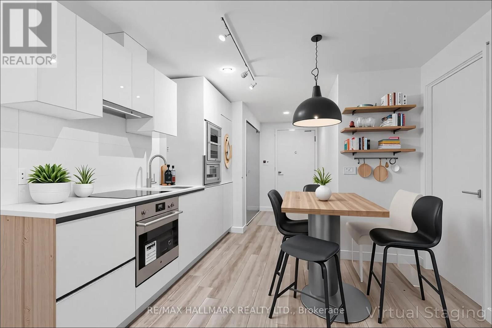 2411 - 230 SIMCOE STREET Image 5