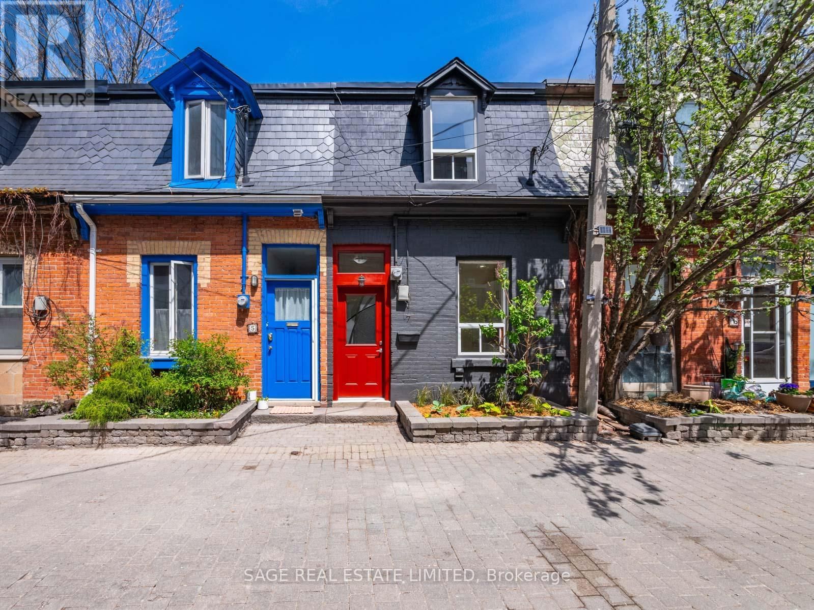 7 PERCY STREET Image 1