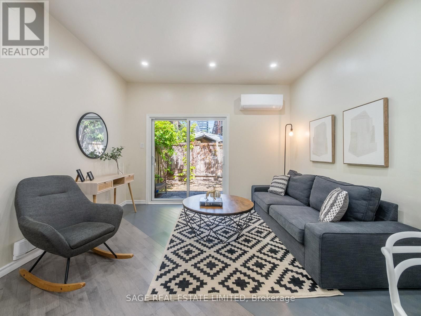 7 PERCY STREET Image 12