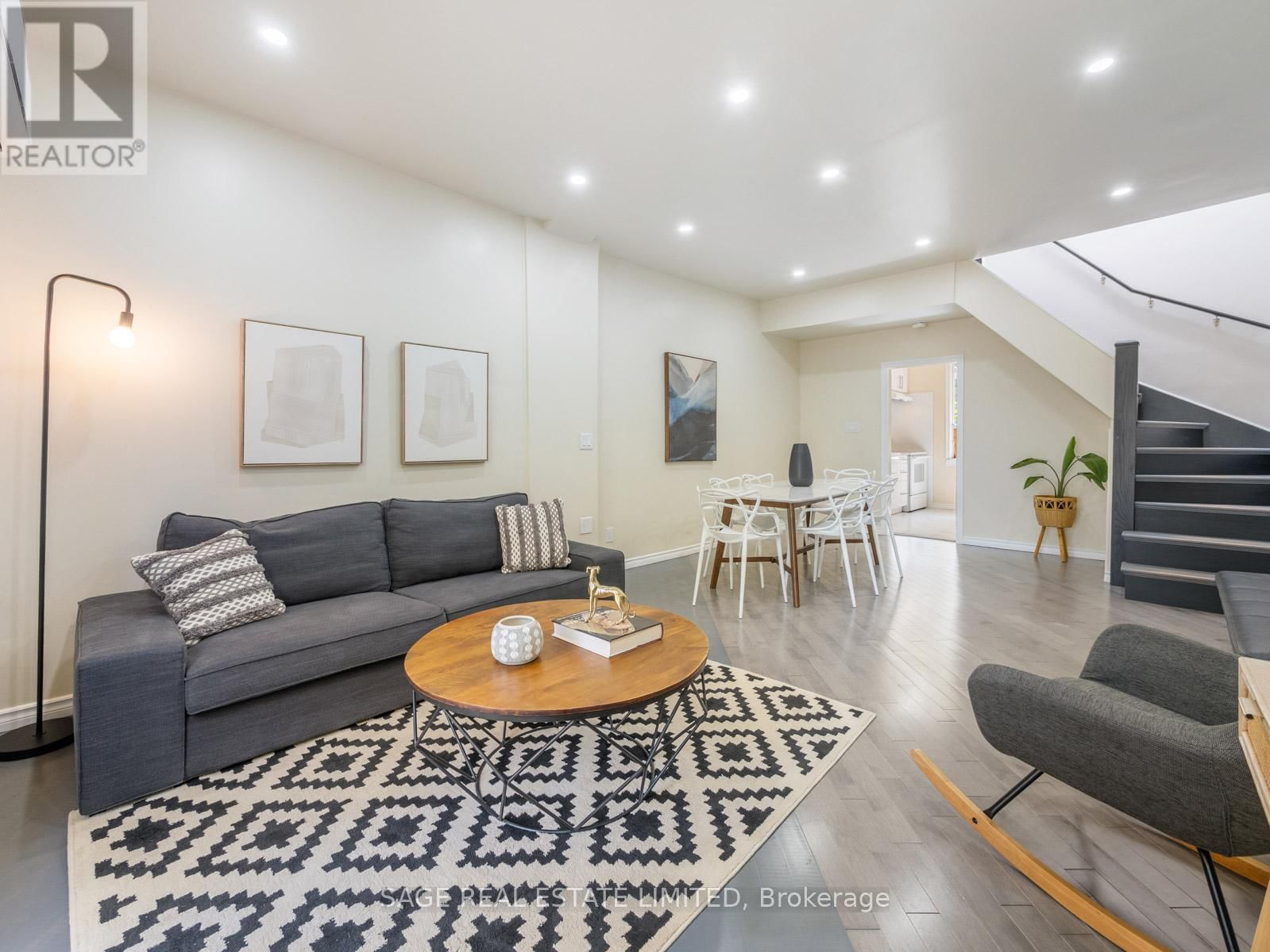 7 PERCY STREET Image 15