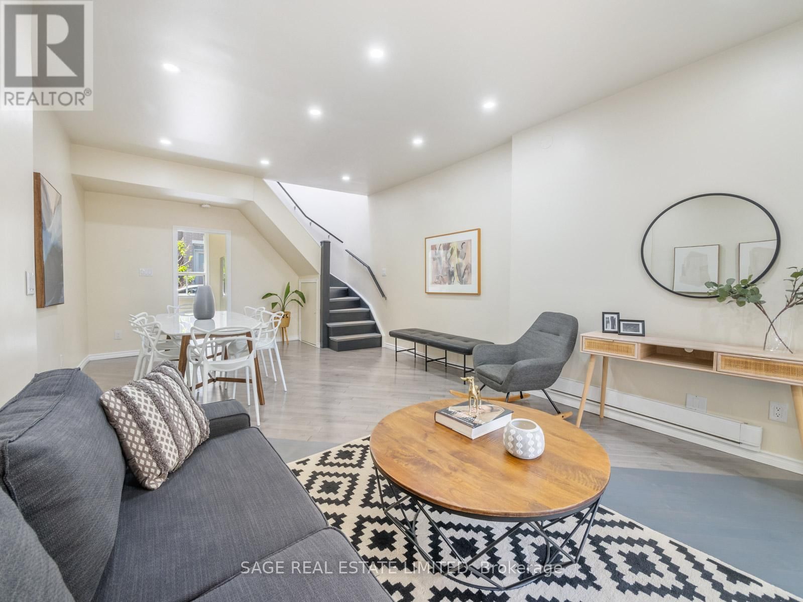 7 PERCY STREET Image 17