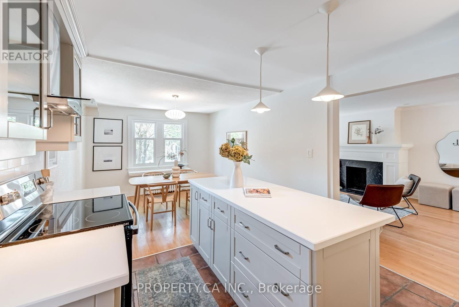 3 - 1597 BATHURST STREET Image 7