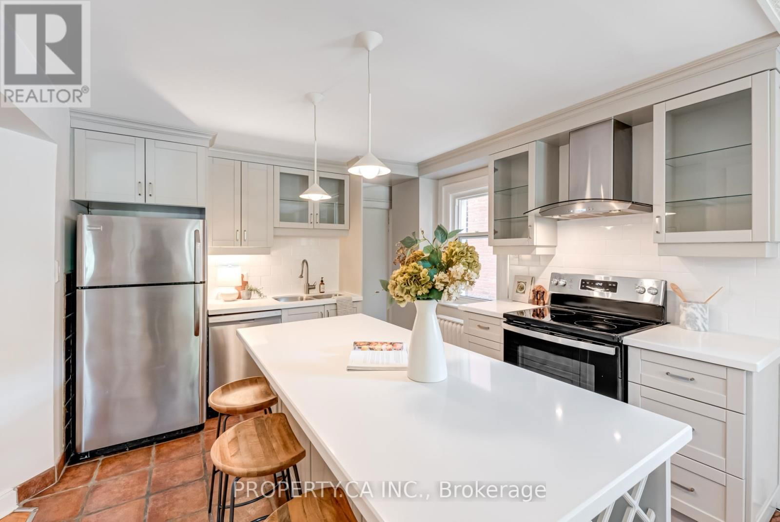 3 - 1597 BATHURST STREET Image 8