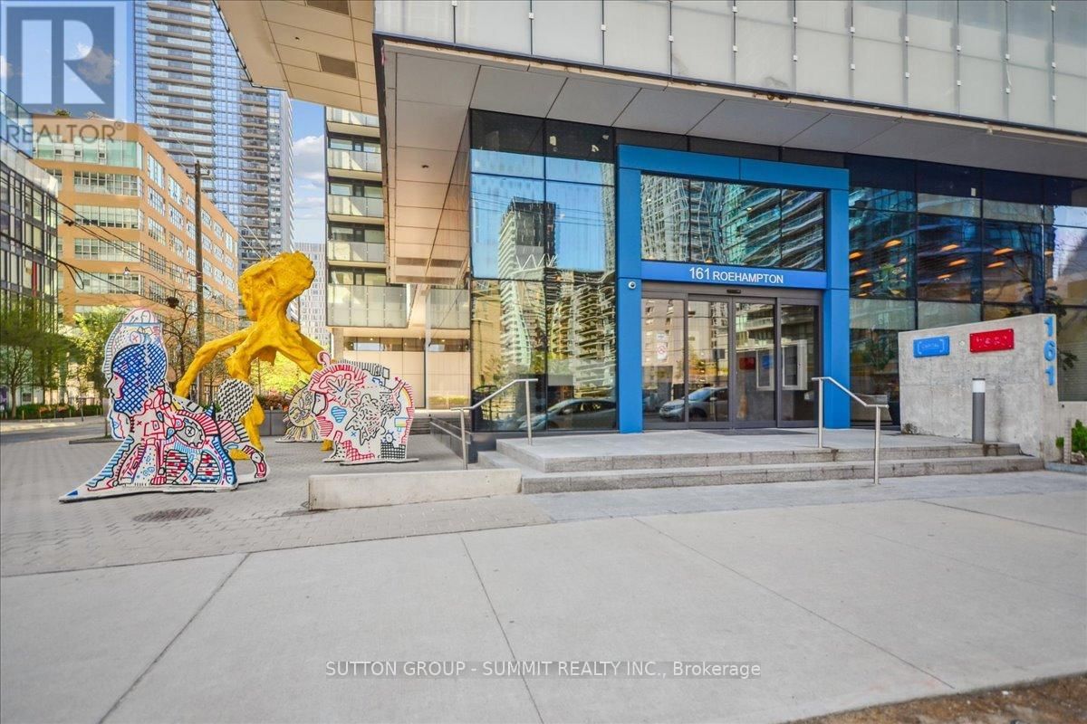 1010 - 161 ROEHAMPTON AVENUE Image 5