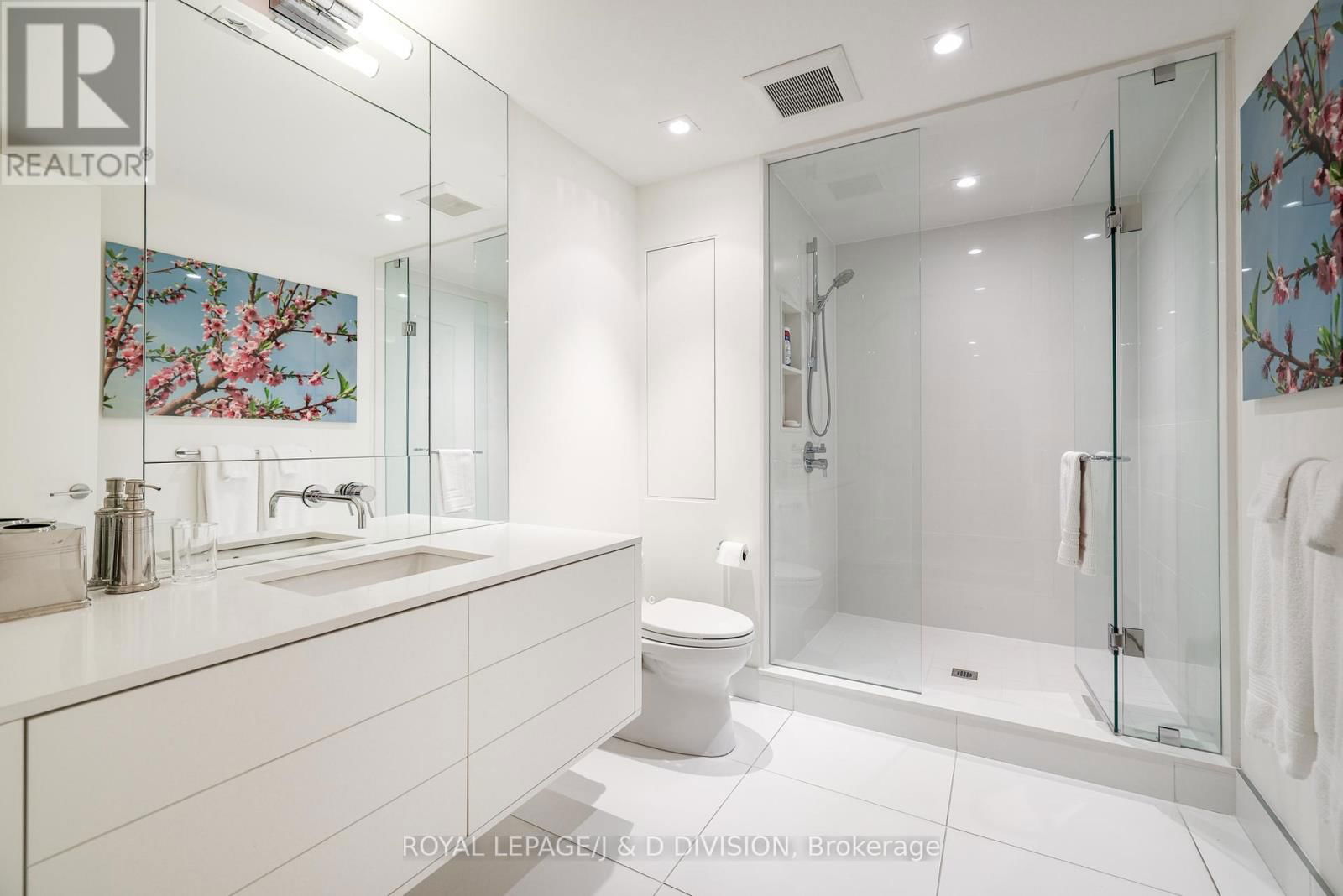 20 FOREST GLEN CRESCENT Image 43