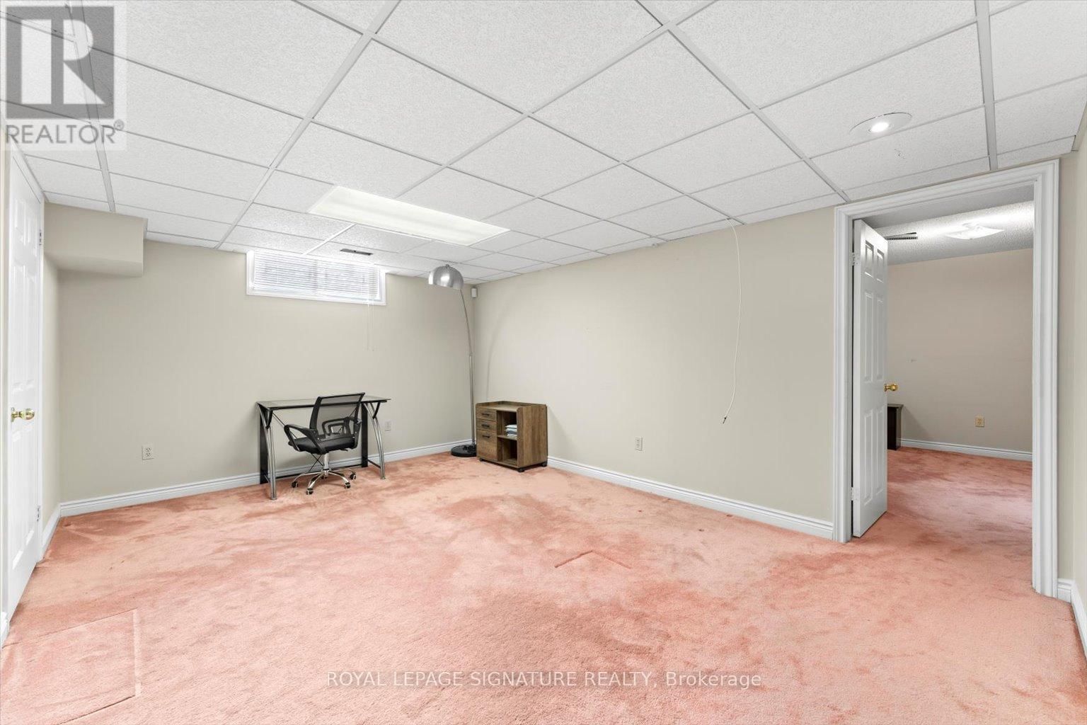 89 RISEBROUGH AVENUE Image 34