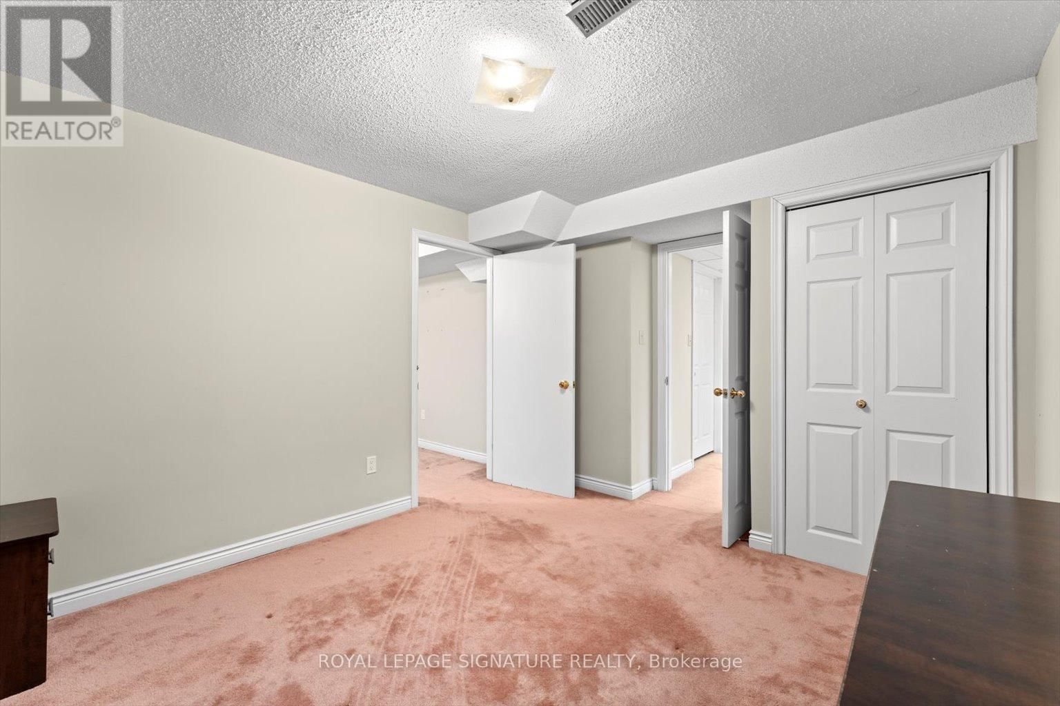 89 RISEBROUGH AVENUE Image 35