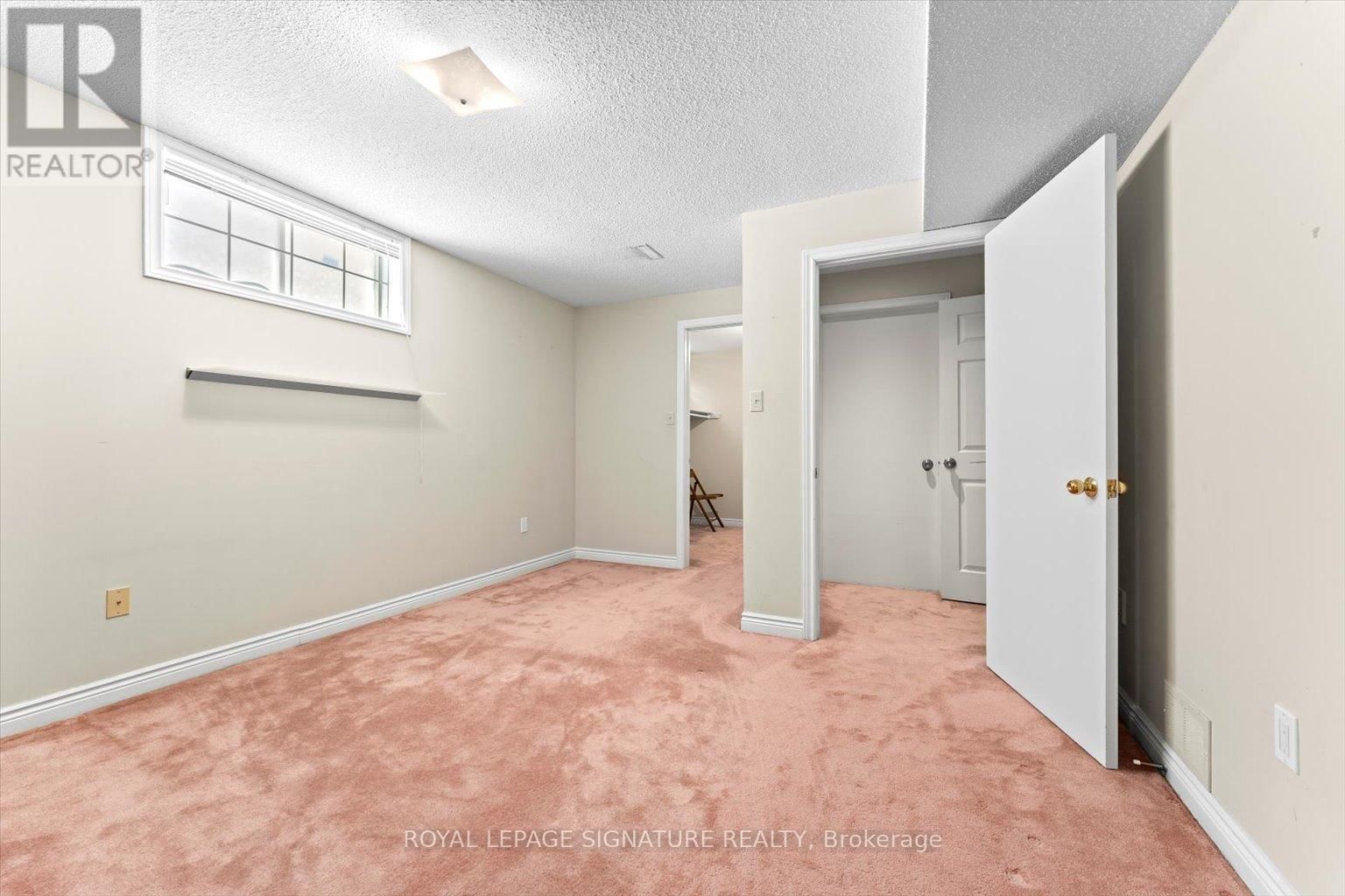 89 RISEBROUGH AVENUE Image 36