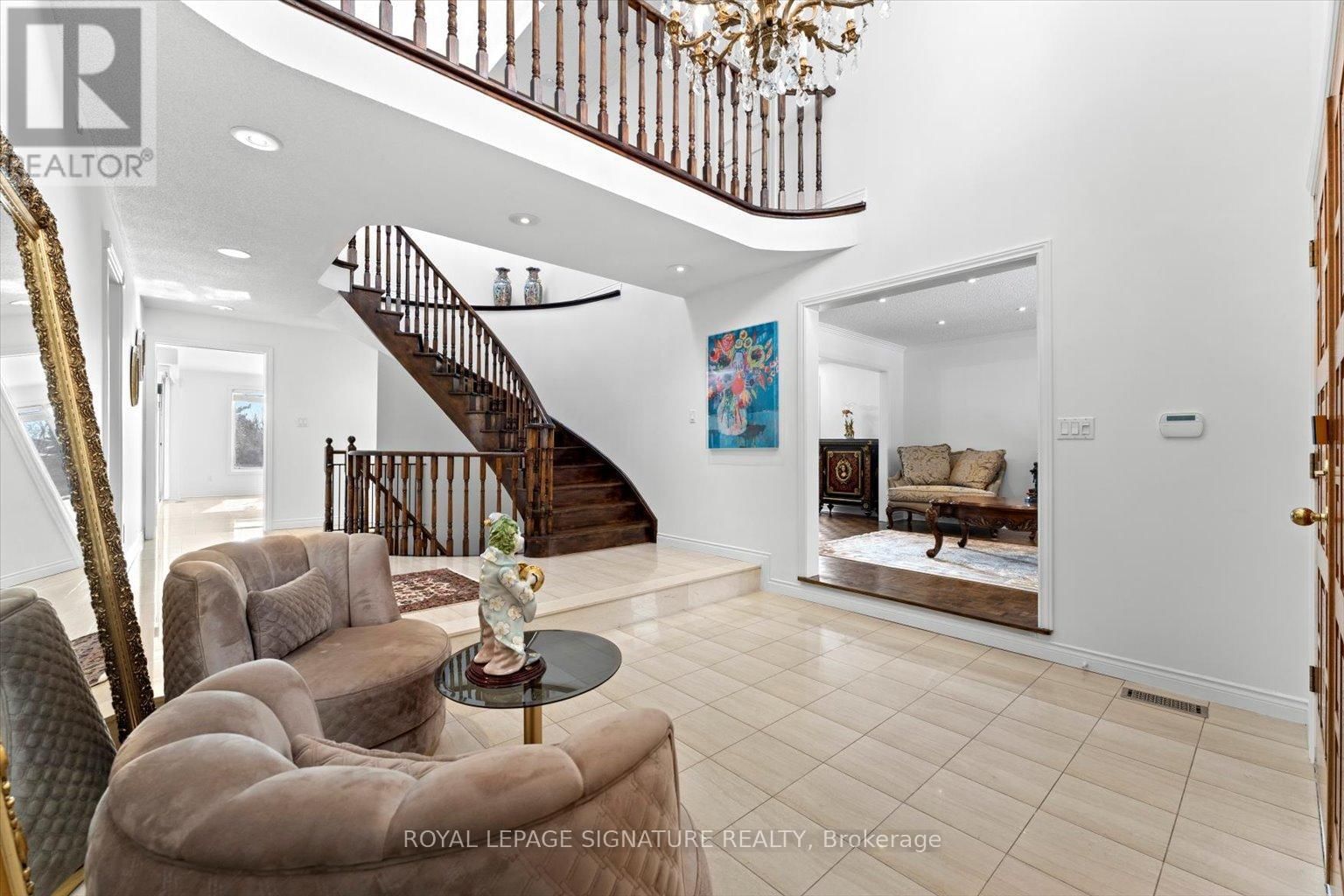 89 RISEBROUGH AVENUE Image 4