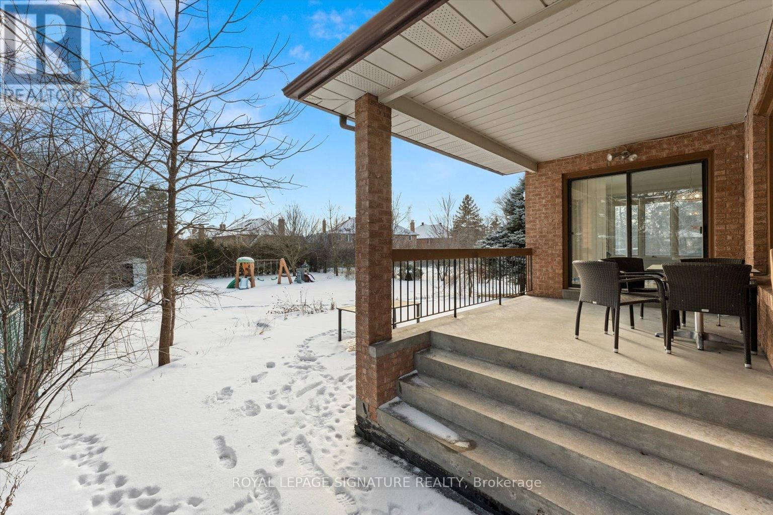 89 RISEBROUGH AVENUE Image 41