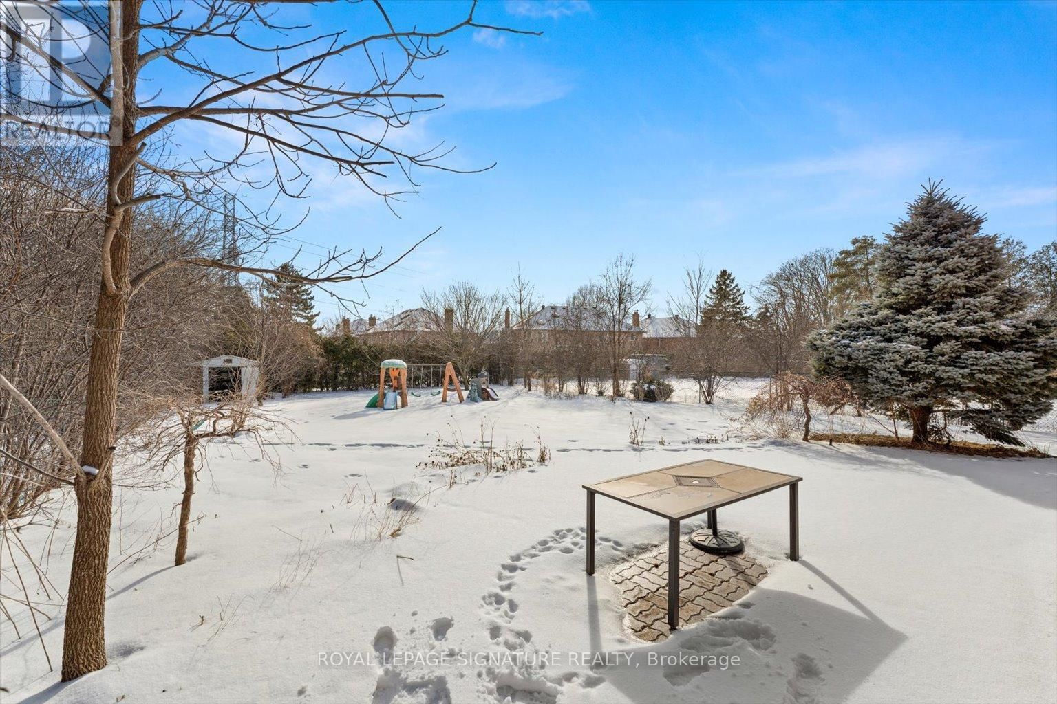 89 RISEBROUGH AVENUE Image 43