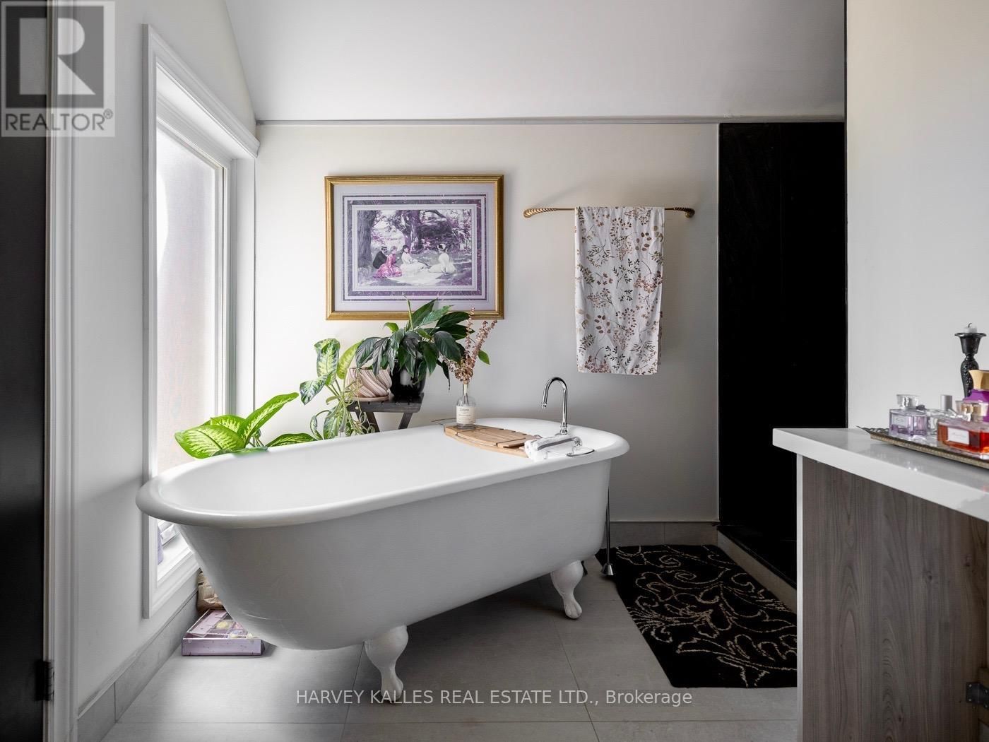 161 EUCLID AVENUE Image 14