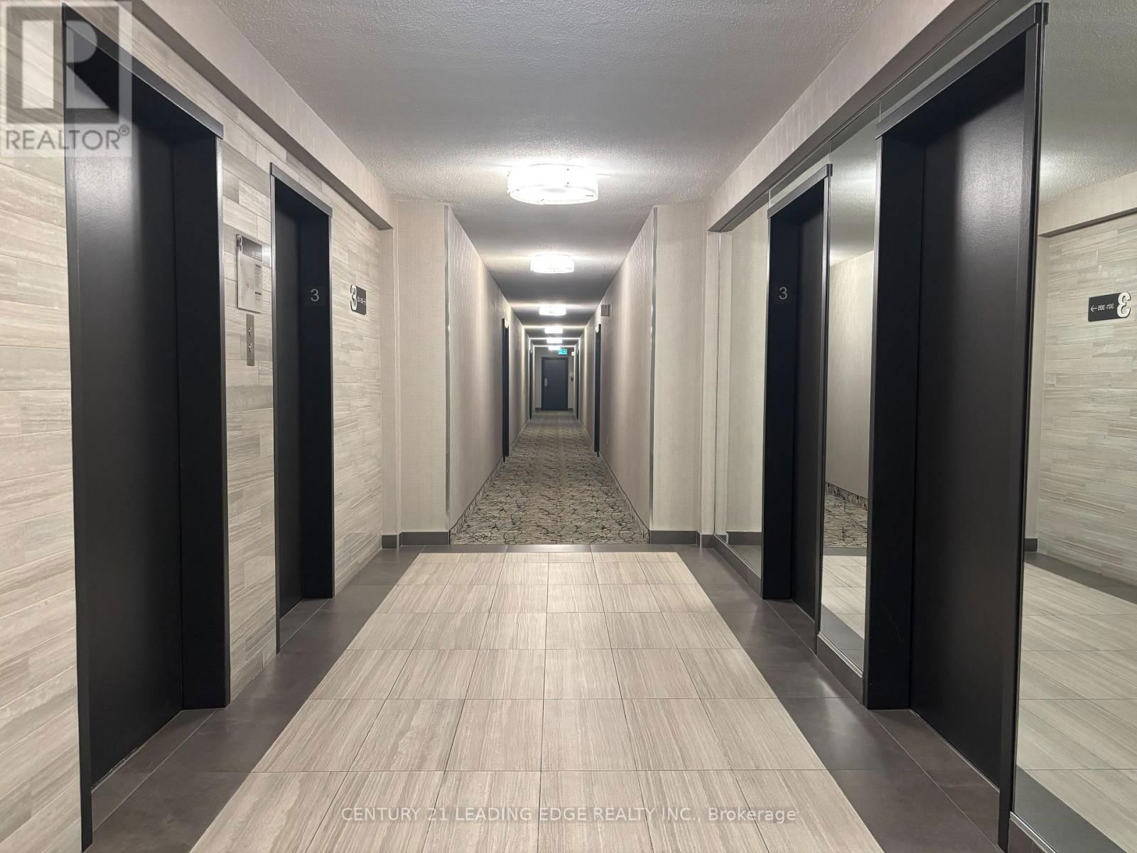 304 - 15 VICORA LINKWAY Image 20