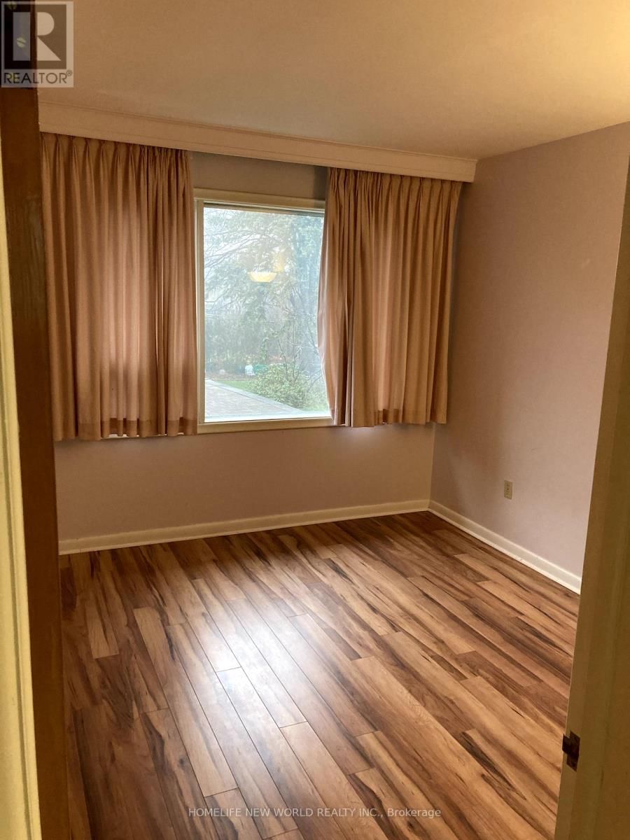 17 PALOMINO CRESCENT Image 11