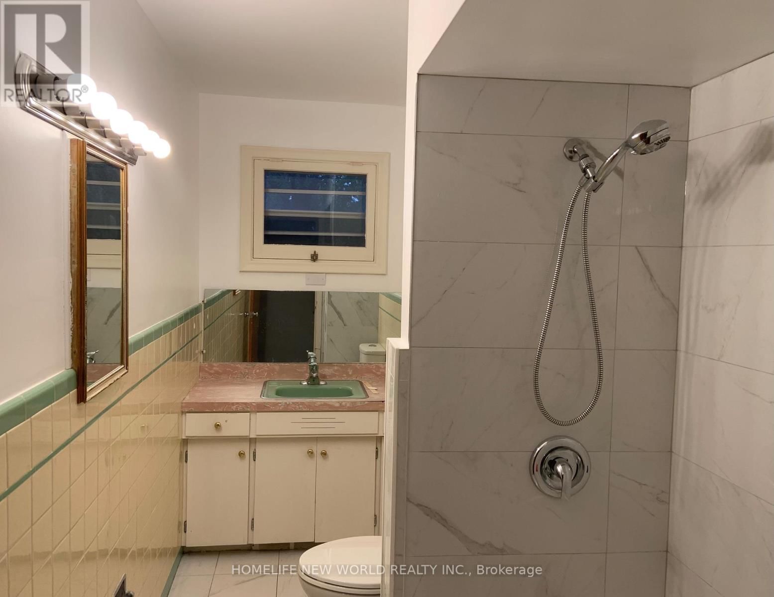 17 PALOMINO CRESCENT Image 13