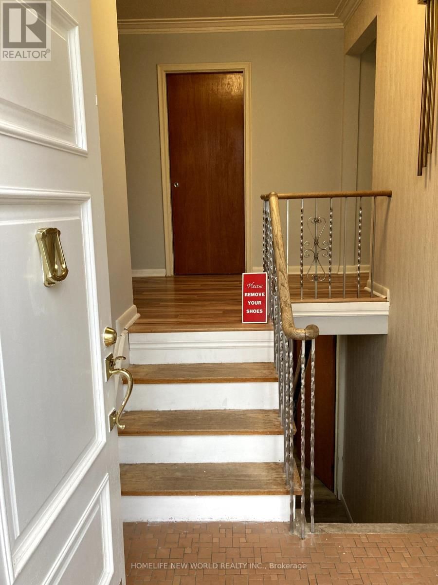 17 PALOMINO CRESCENT Image 3